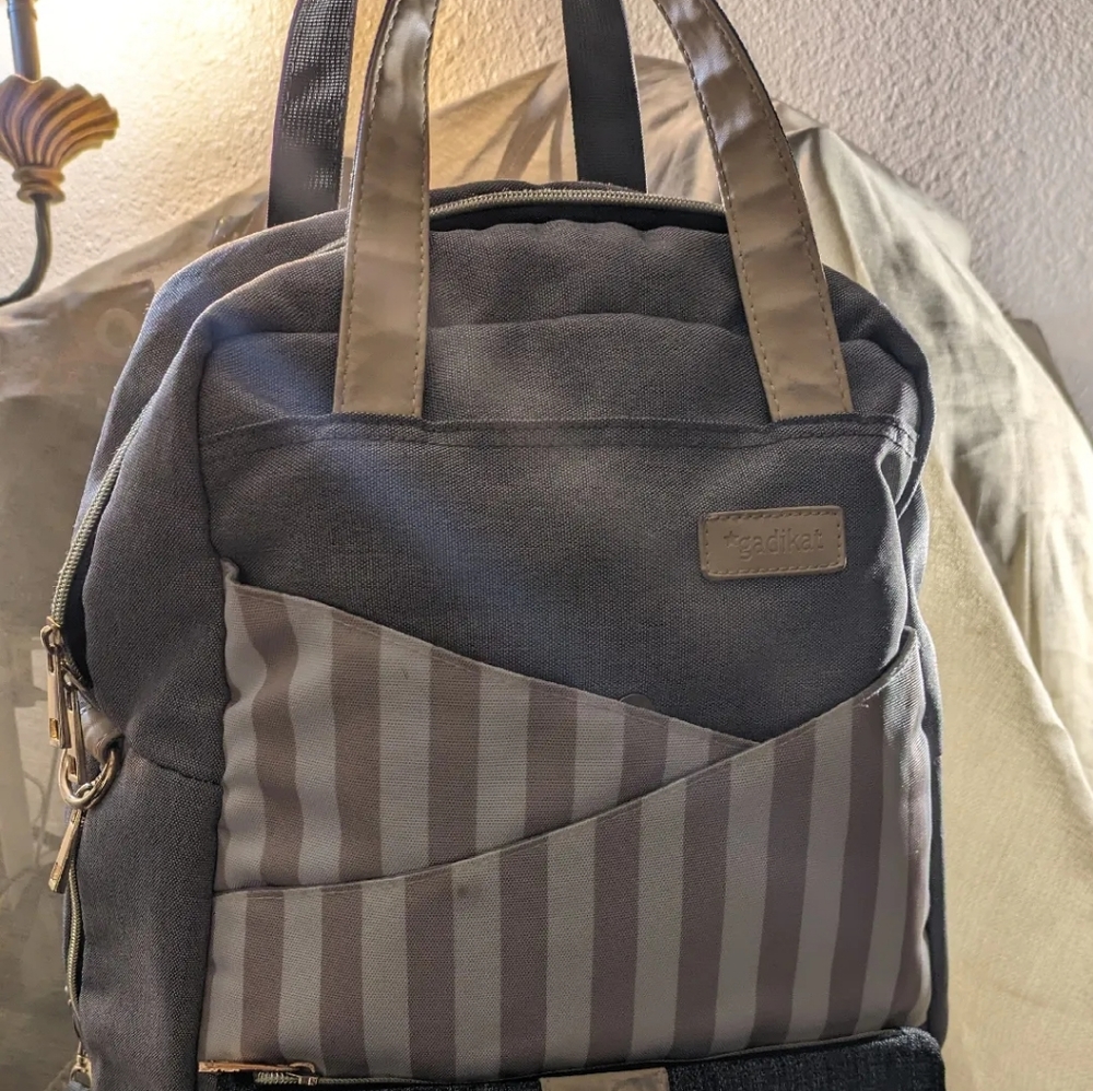 Gadicat Babybag backpack